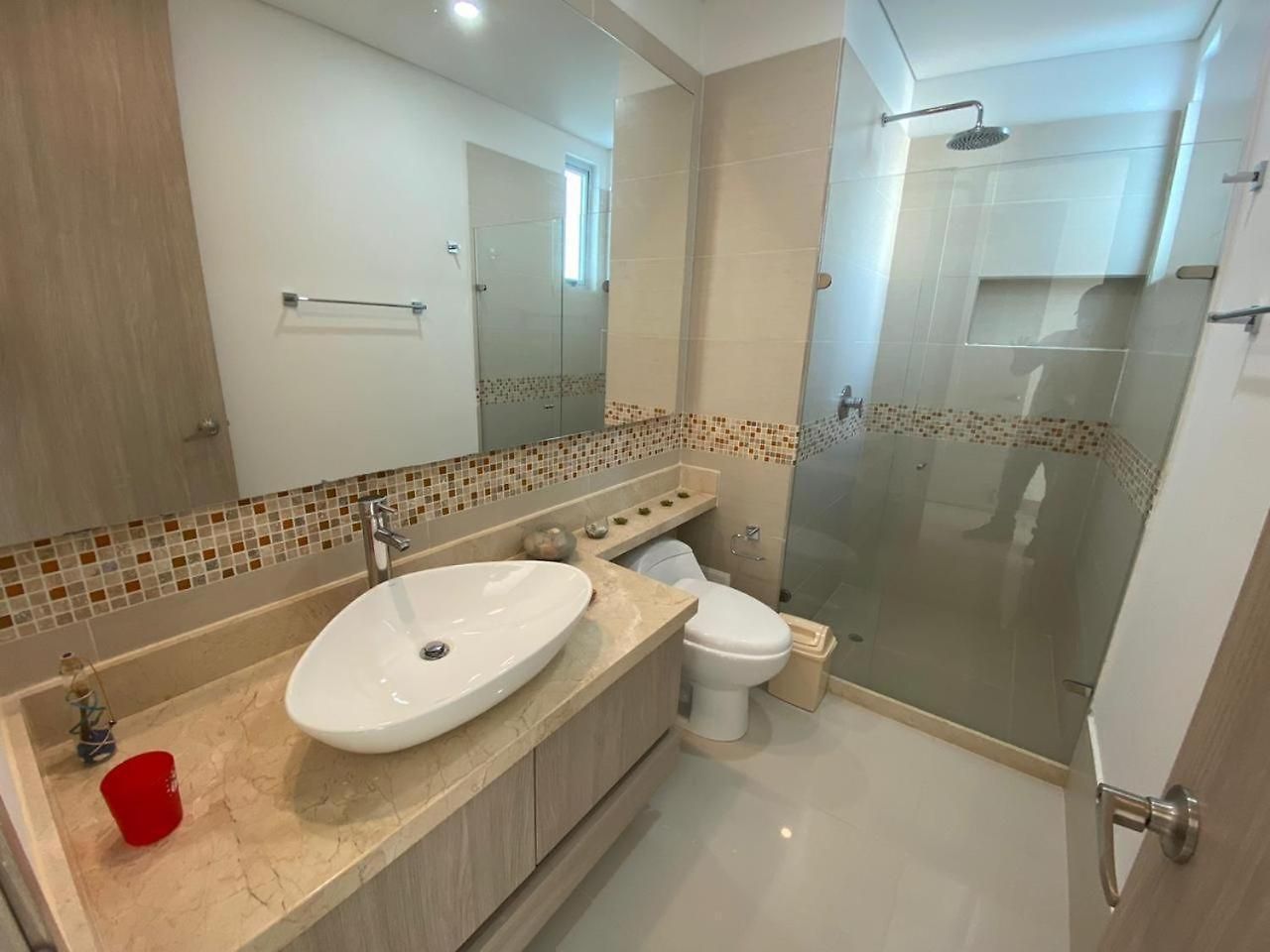 Apartamento En Palmetto Sunset-laguito,